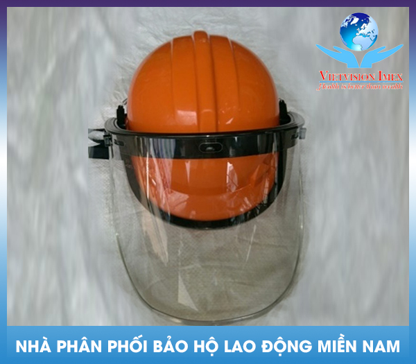 Kính bảo hộ phun xịt hóa chất